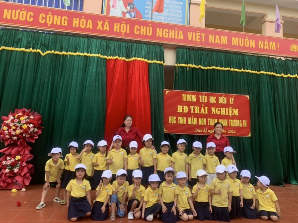 Tham quan trường tiểu học