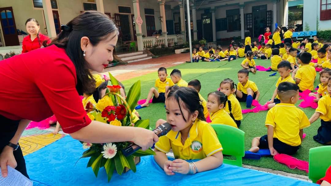 Các hoạt động trải nghiệm ngày 20/10.